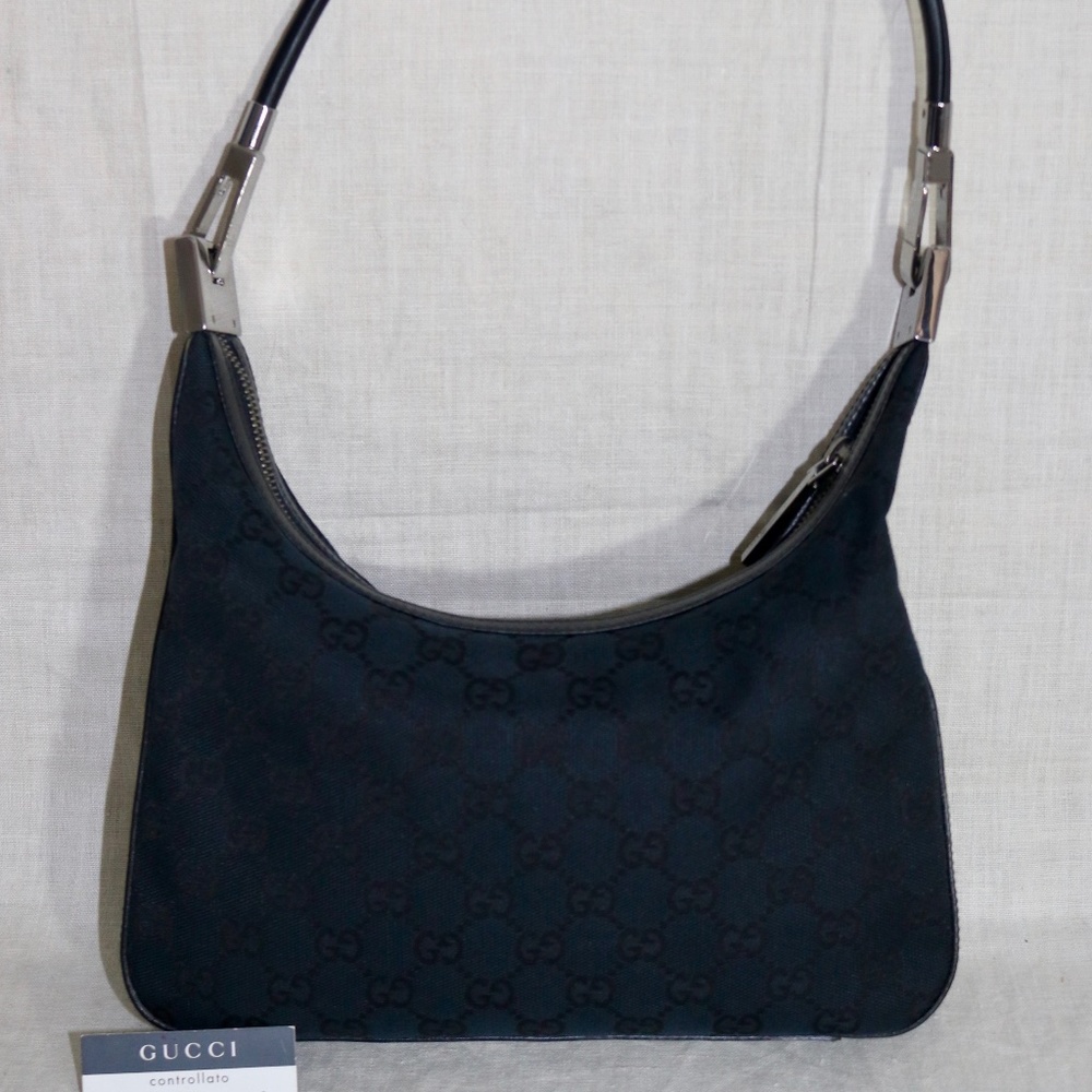 GUCCI Signature "GG"s Clasp shoulder handbag NEW